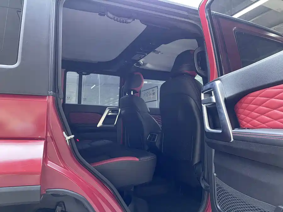 BAIC ORV BJ40 2021, 2.0D AT 4WD Blade Hero Edition Xiake — фото 4