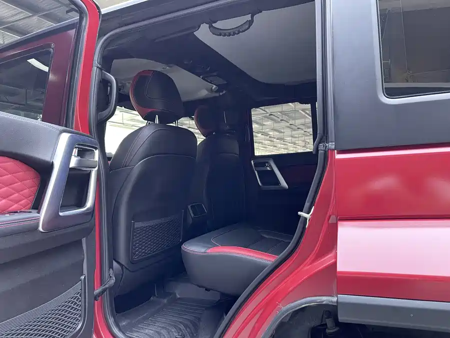 BAIC ORV BJ40 2021, 2.0D AT 4WD Blade Hero Edition Xiake — фото 5