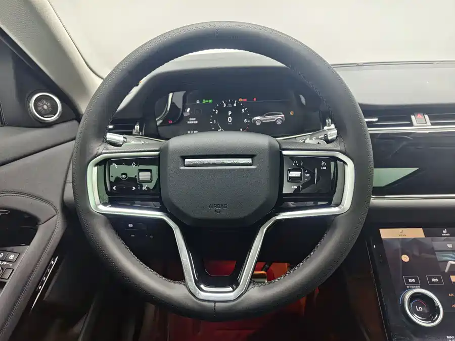 Уси | Range Rover Evoque L 2022, 249 л.с., Спецверсия «Коринфская бронза…, 41 000 км — фото 7