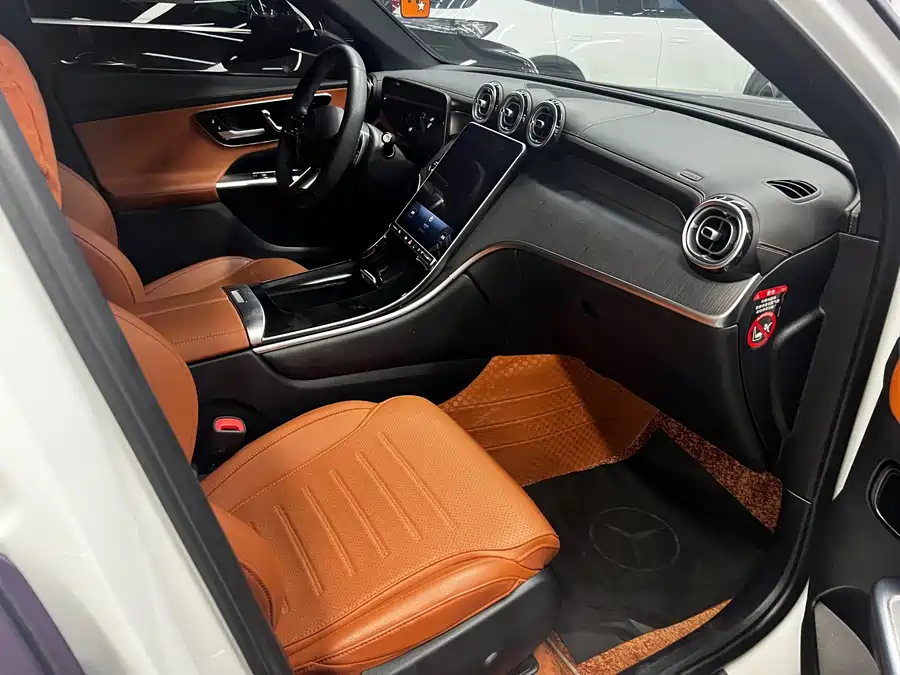 GLC 2023 GLC 260 L 4MATIC 7